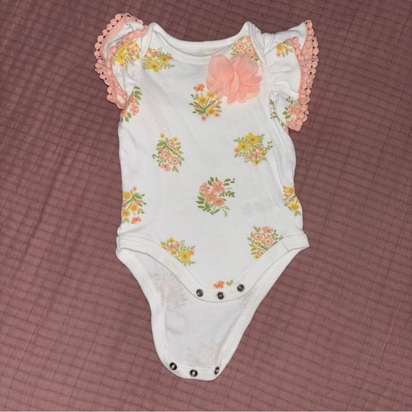 Carter’s Bodysuits in Pink and Blue - Picture 2 of 11